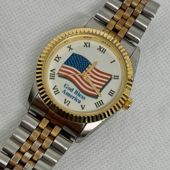 Vintage gold bless America USA flag dial watch men two tone classic running - Picture 2 of 8
